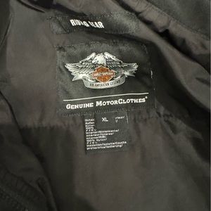 Full electric riding suit.